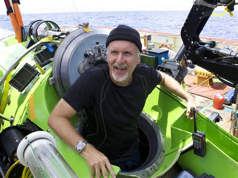 james cameron mariana trench pictures